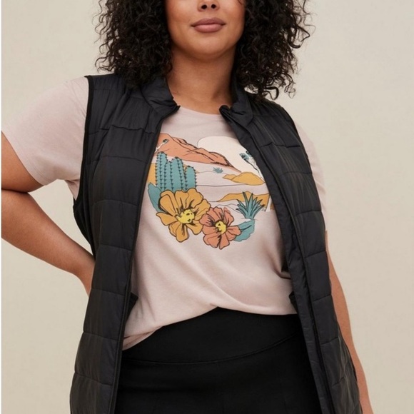 torrid Jackets & Blazers - Torrid black puffer vest